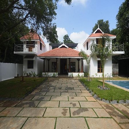 Courtyard Castle Heritage Resort Puducherry Exterior foto