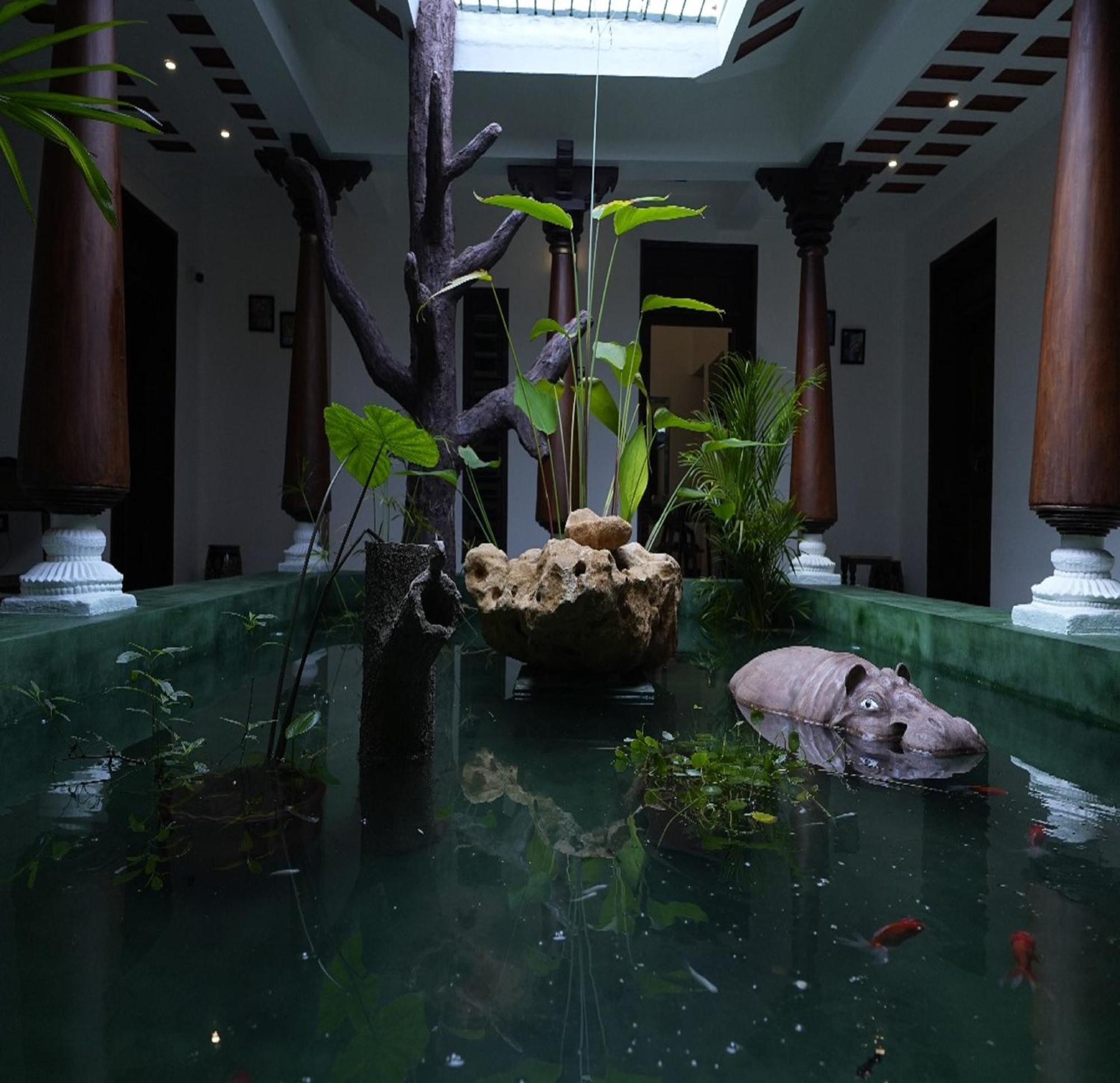 Courtyard Castle Heritage Resort Puducherry Exterior foto