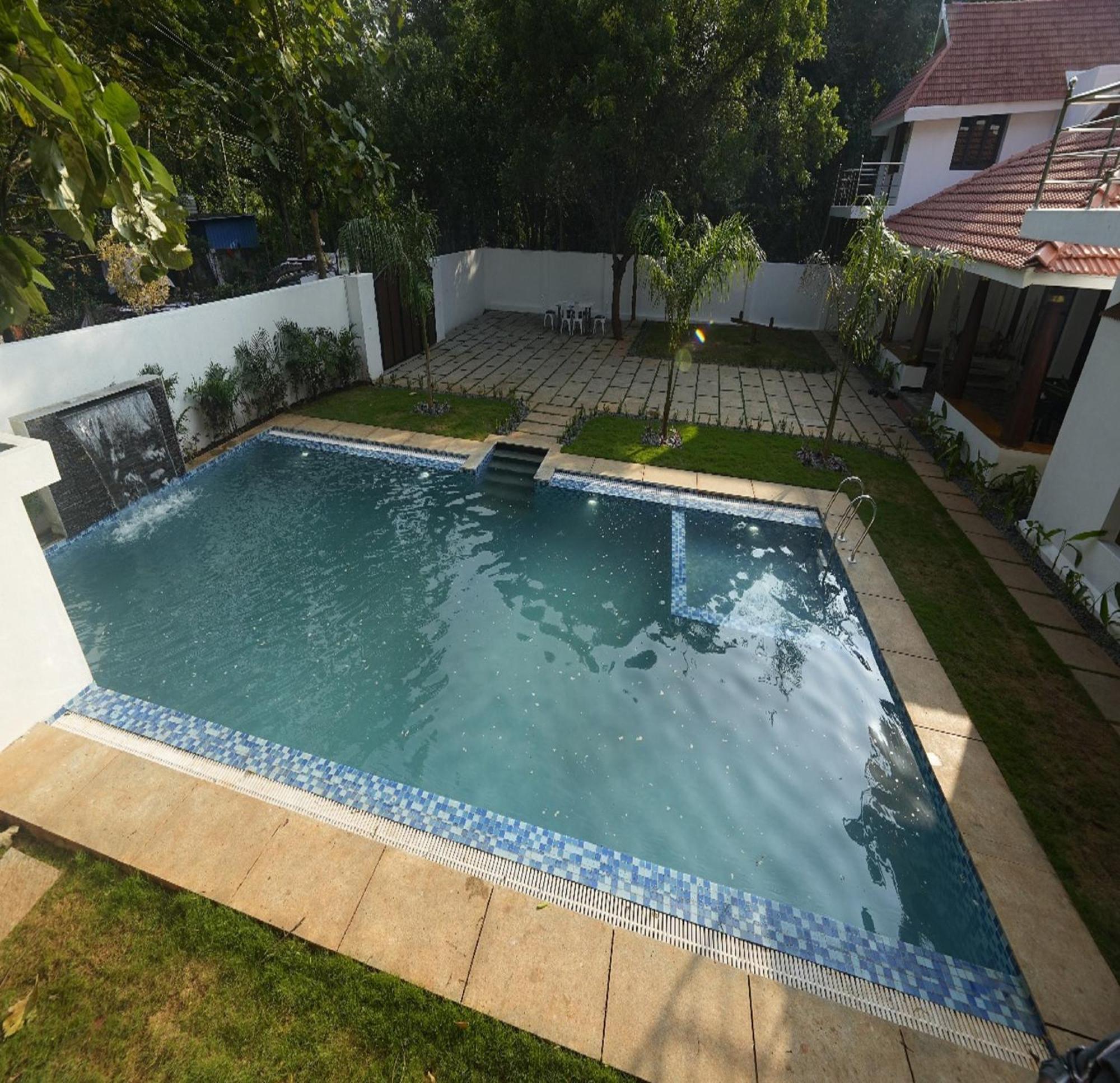 Courtyard Castle Heritage Resort Puducherry Exterior foto