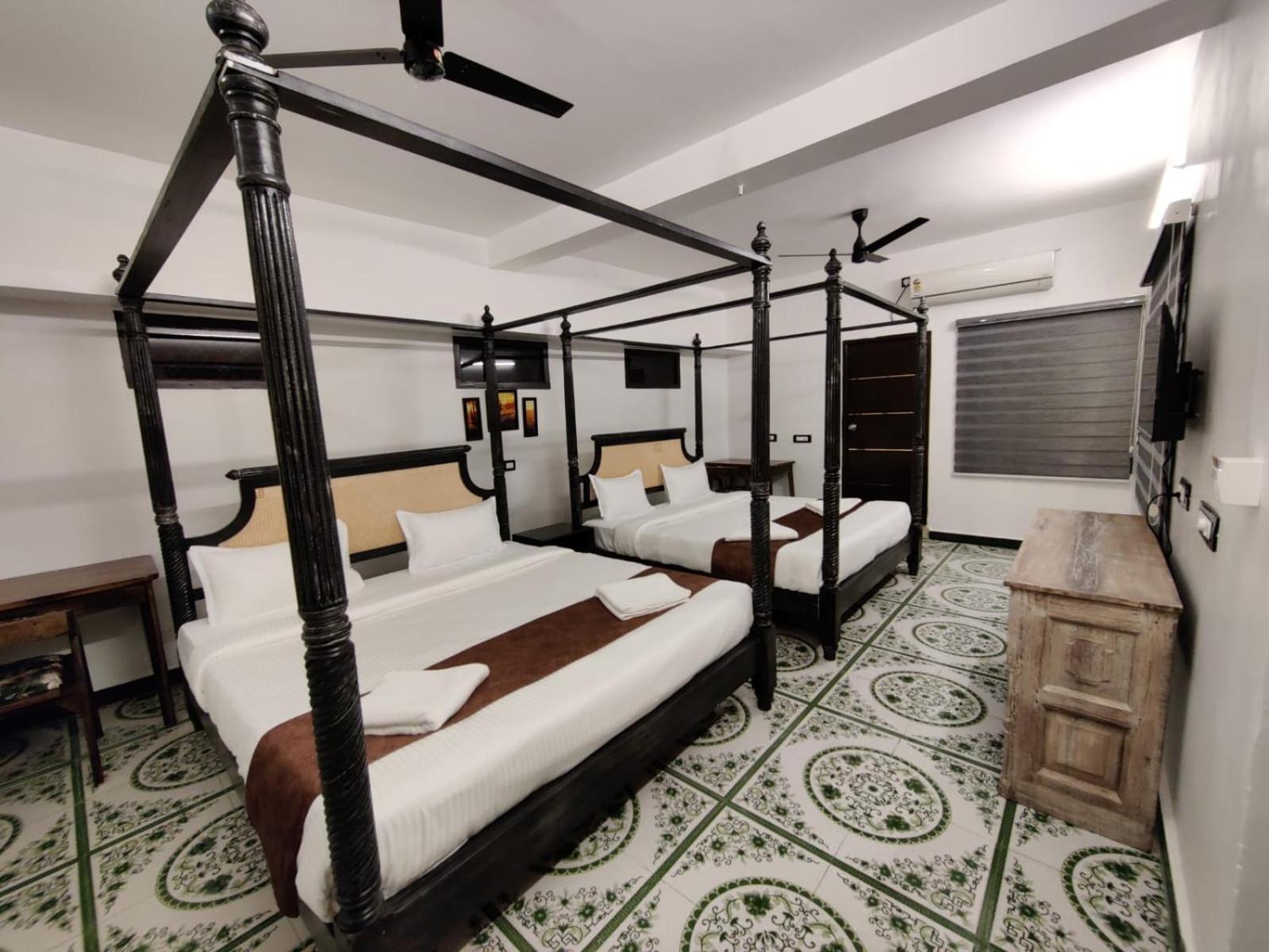 Courtyard Castle Heritage Resort Puducherry Exterior foto